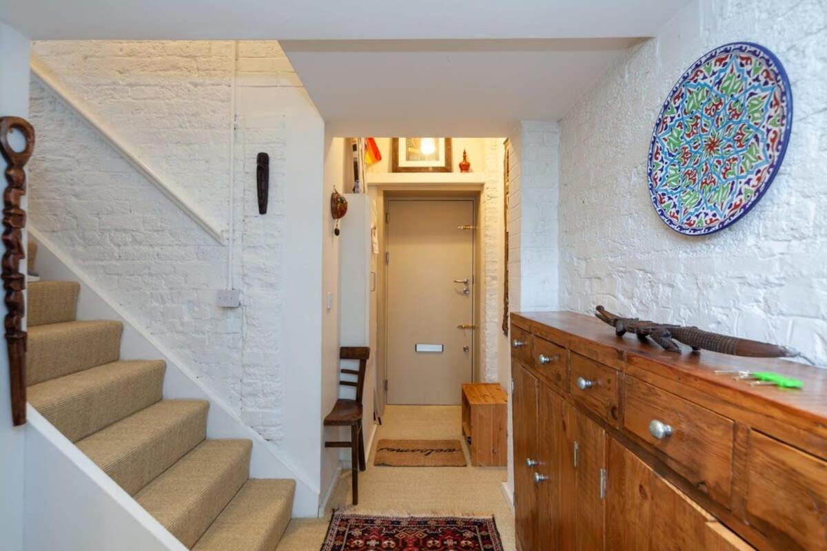 Charming 1 Bedroom Apartment In Old School House Londyn Zewnętrze zdjęcie